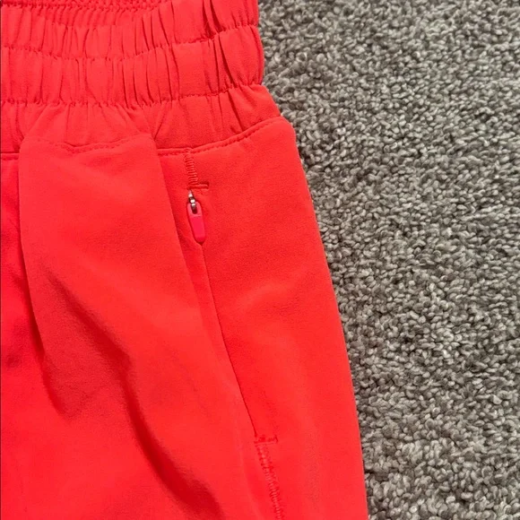 Lululemon Hotty Hot Low Rise Lined Shorts - Picture 2 of 9